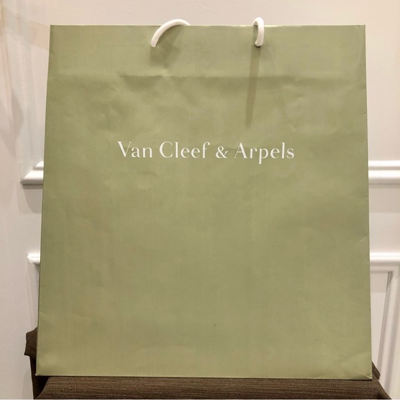 Authentic Van Cleef & Arpels large gift bag with original ribbon - Picture 2 of 5